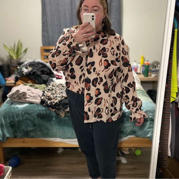 Eloquii leopard blouse - Picture 3 of 3